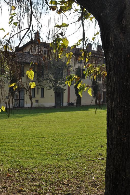 Le Residenze Del Tenore Романо-ді-Ломбардія Екстер'єр фото