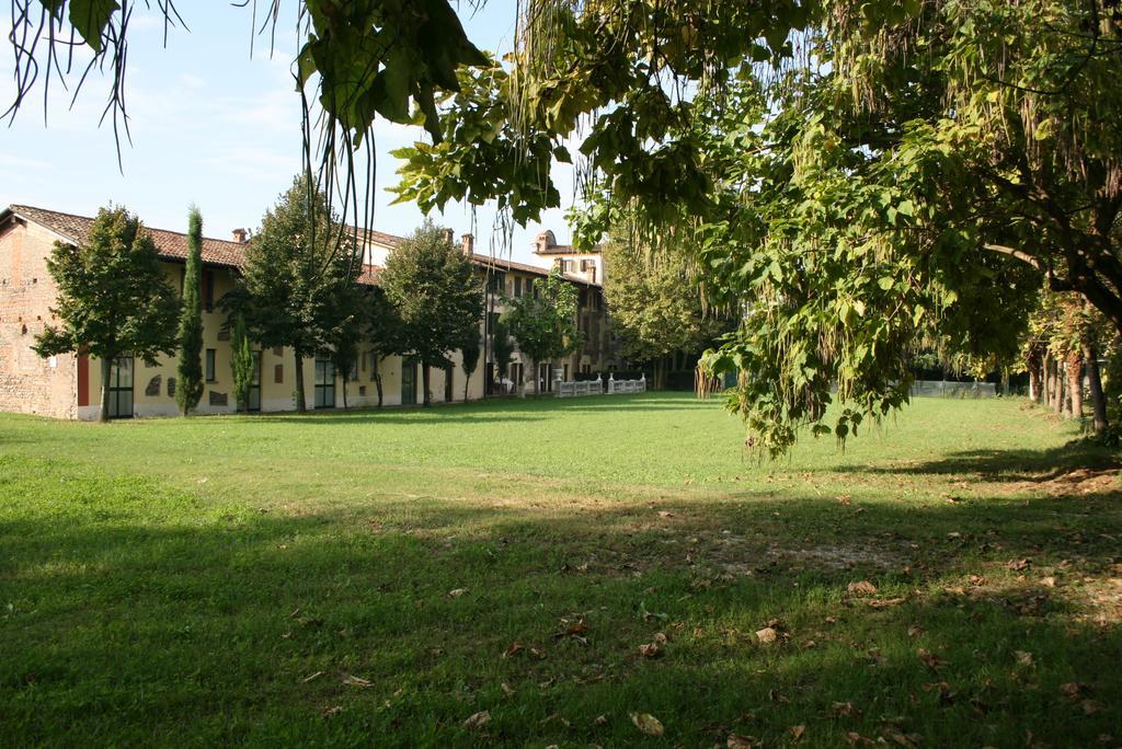Le Residenze Del Tenore Романо-ді-Ломбардія Екстер'єр фото