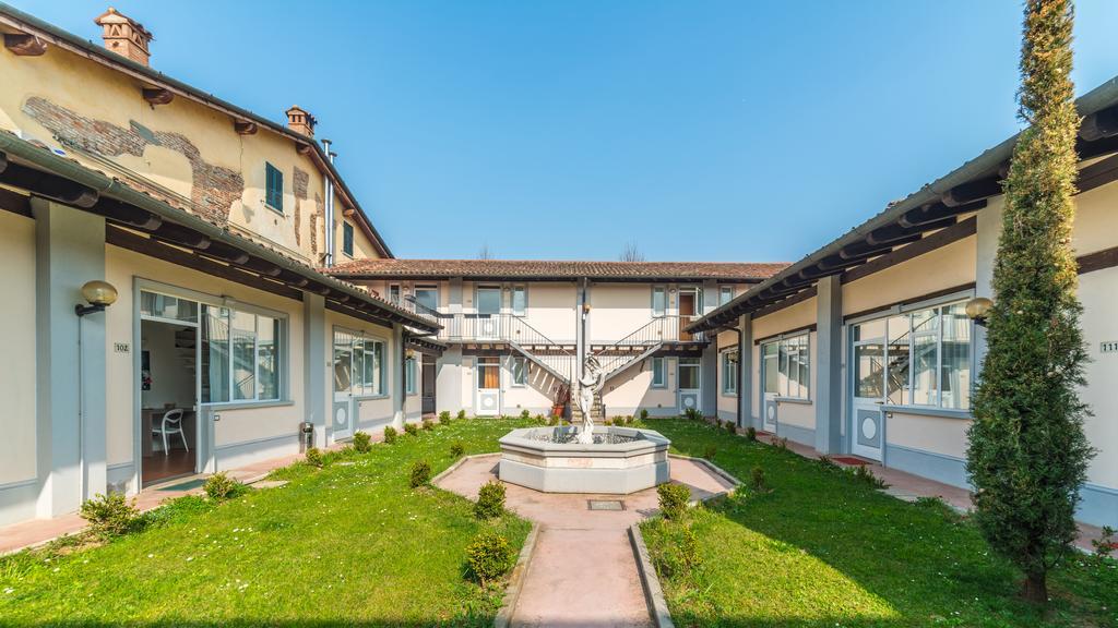 Le Residenze Del Tenore Романо-ді-Ломбардія Екстер'єр фото